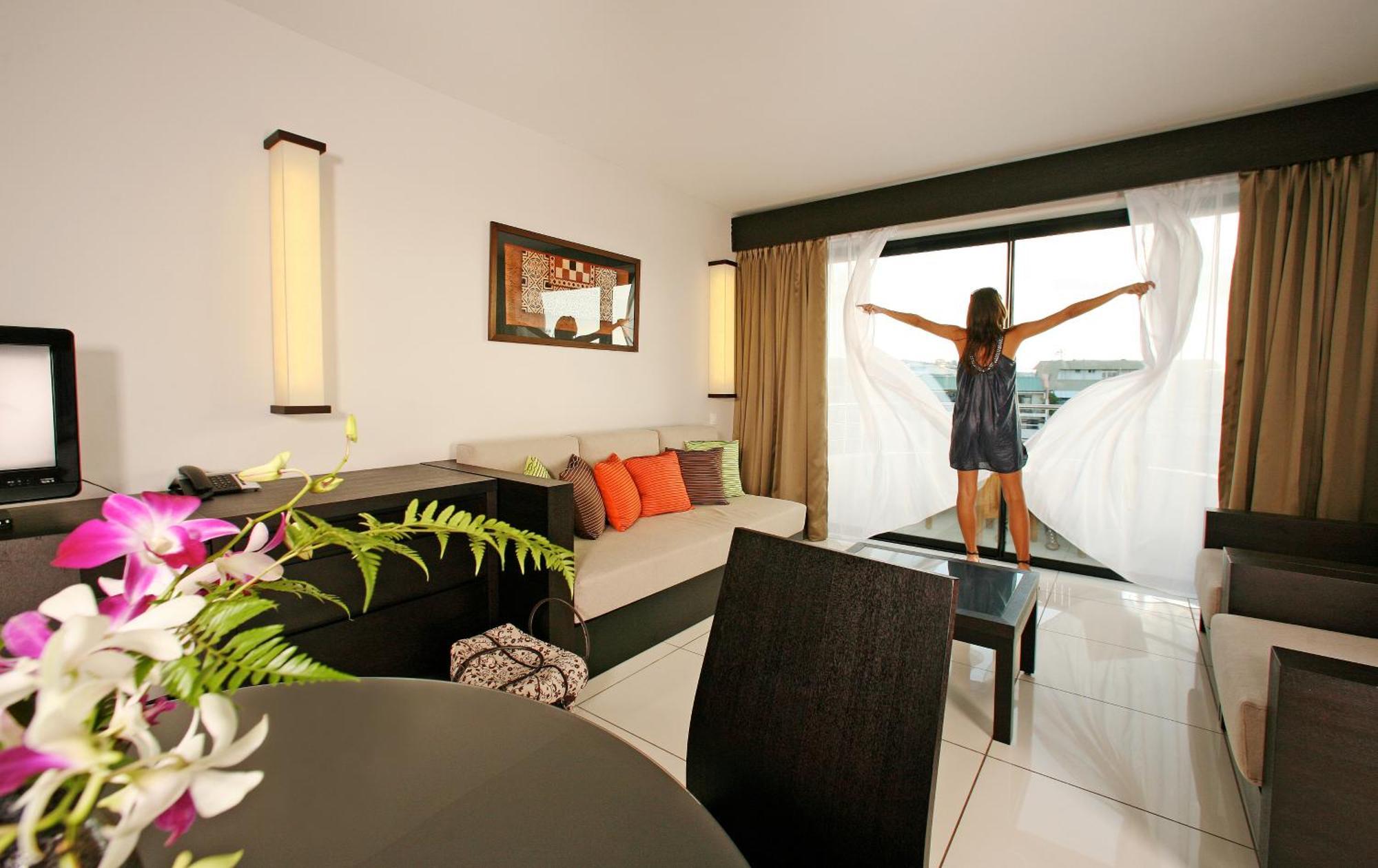 Hotel Tahiti Nui Papeete  Exteriör bild