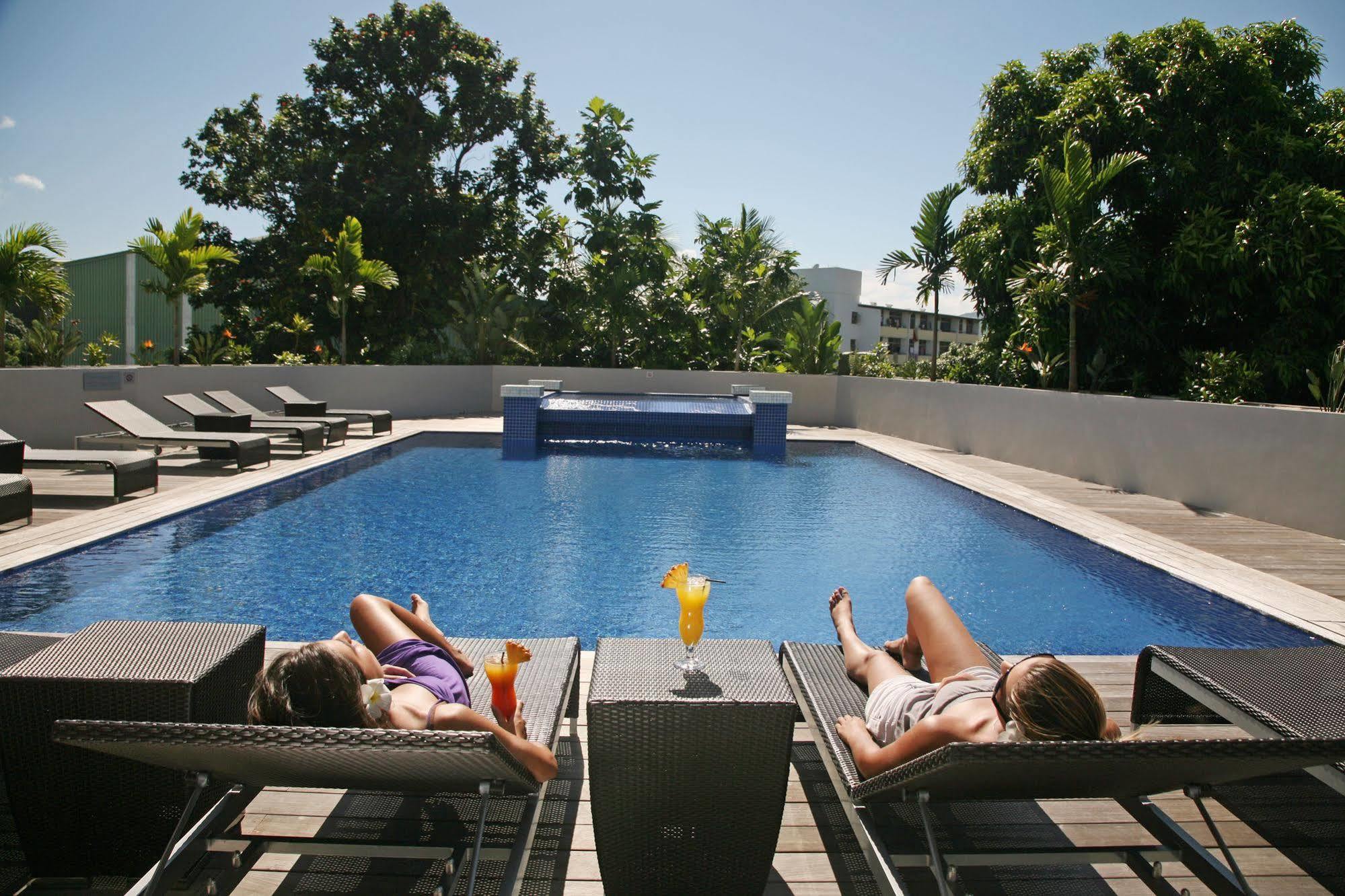 Hotel Tahiti Nui Papeete  Exteriör bild